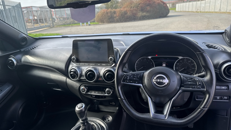 Nissan Juke 1.0 DiG-T 114 N-Connecta 5dr Petrol Hatchback